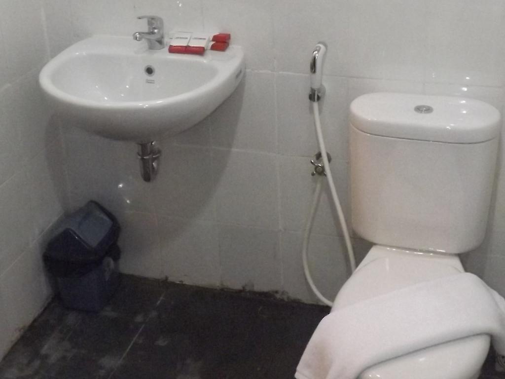 Quin Centro Hotel Palembang Luaran gambar