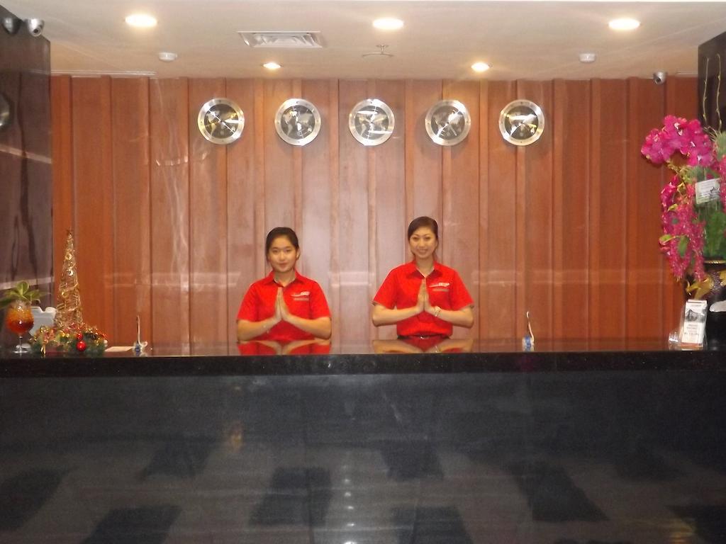 Quin Centro Hotel Palembang Luaran gambar