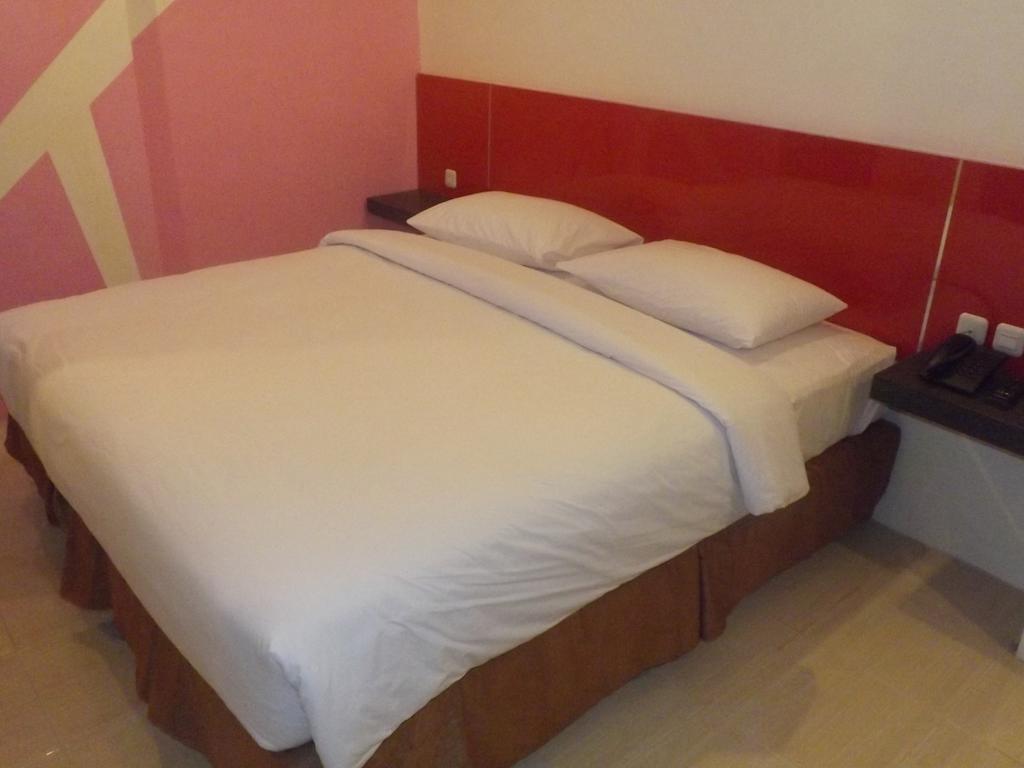 Quin Centro Hotel Palembang Luaran gambar